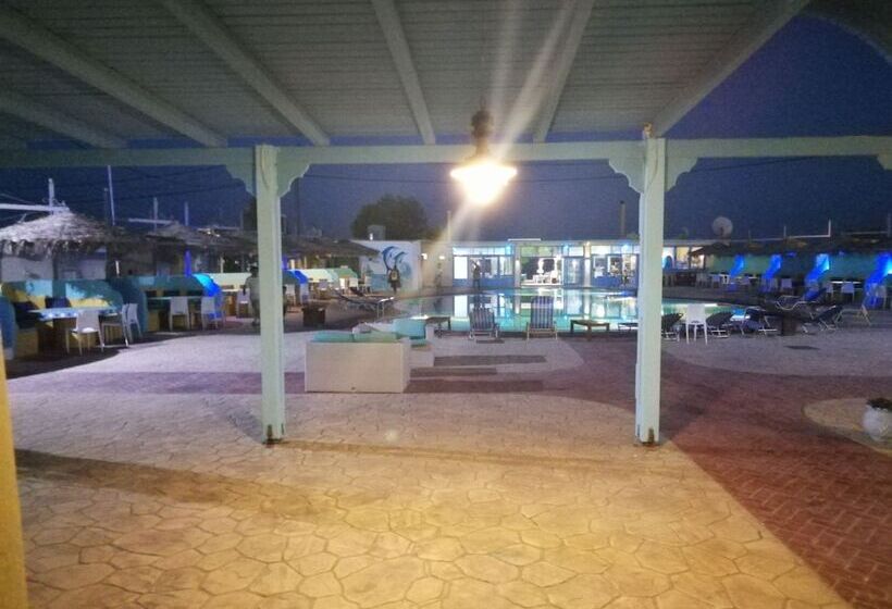 Студия Deluxe, Dodo S Santorini