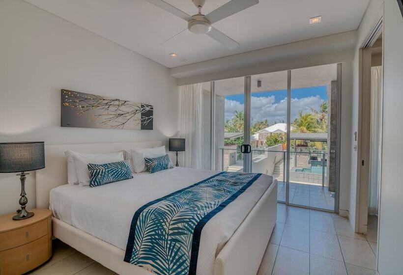 Апартаменты 2 Спальни с Балконом, Coconut Grove