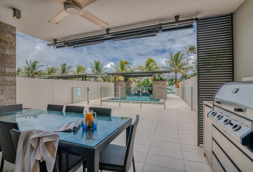 Апартаменты 2 Спальни с Террасой, Coconut Grove