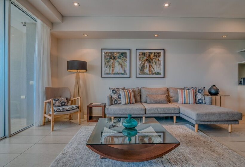 Апартаменты Пентхаус 2 Спальни, Coconut Grove