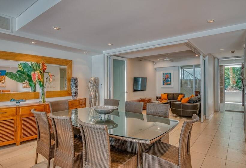 Апартаменты Deluxe 3 Спальни, Coconut Grove