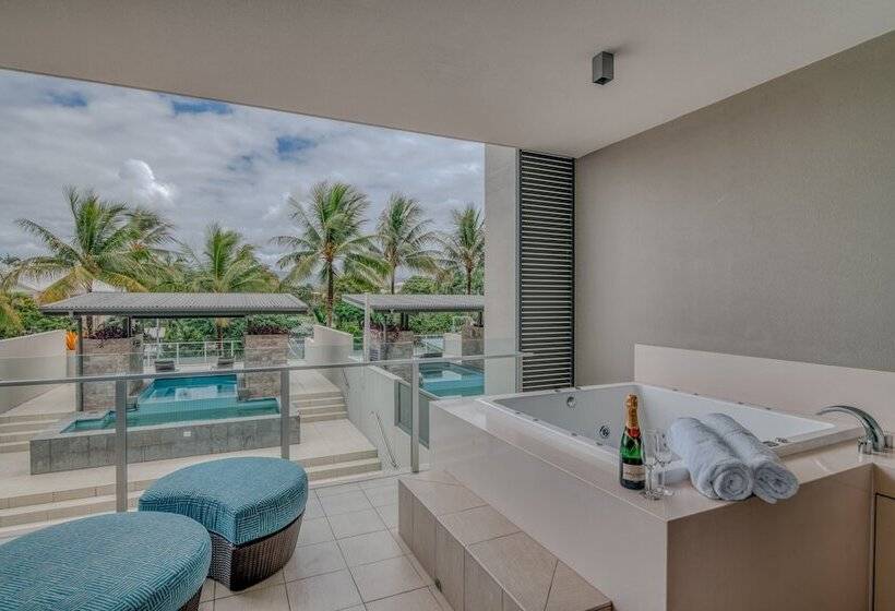 Апартаменты Deluxe 3 Спальни, Coconut Grove