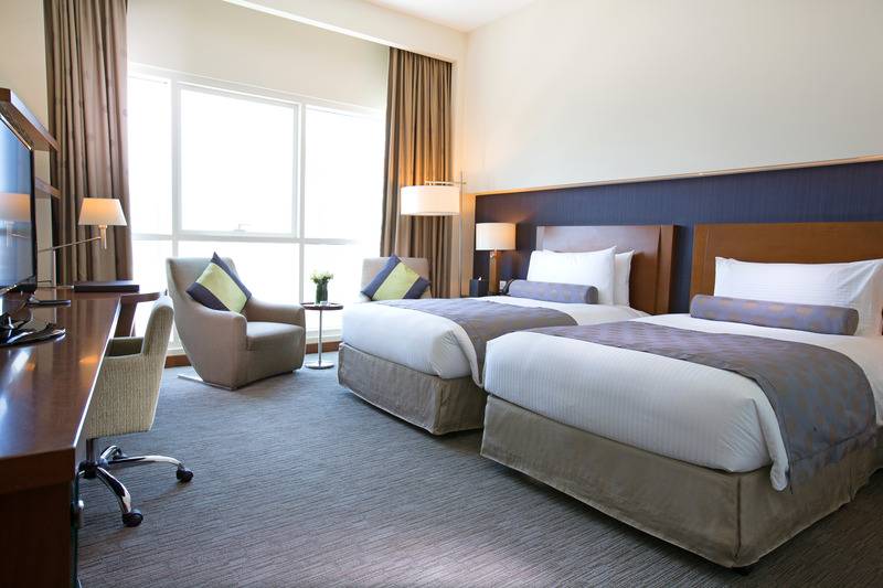 Camera Deluxe, Grand Millennium Al Wahda Hotel And Executive Apartments Abu Dhabi