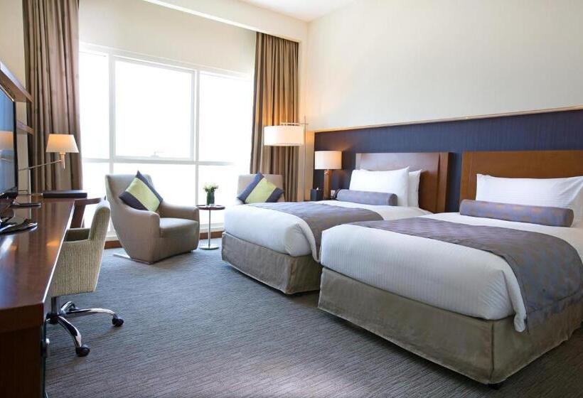 Номер Superior, Grand Millennium Al Wahda Hotel And Executive Apartments Abu Dhabi