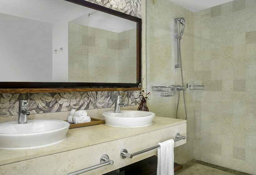Номер Deluxe с Видом, Dreams Royal Beach Punta Cana  All Inclusive