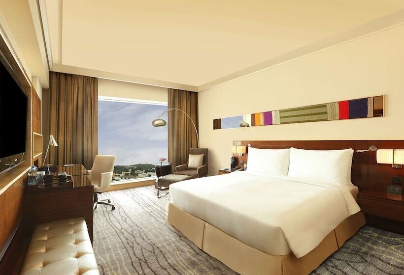 이그제큐티브 룸, Hilton Chennai