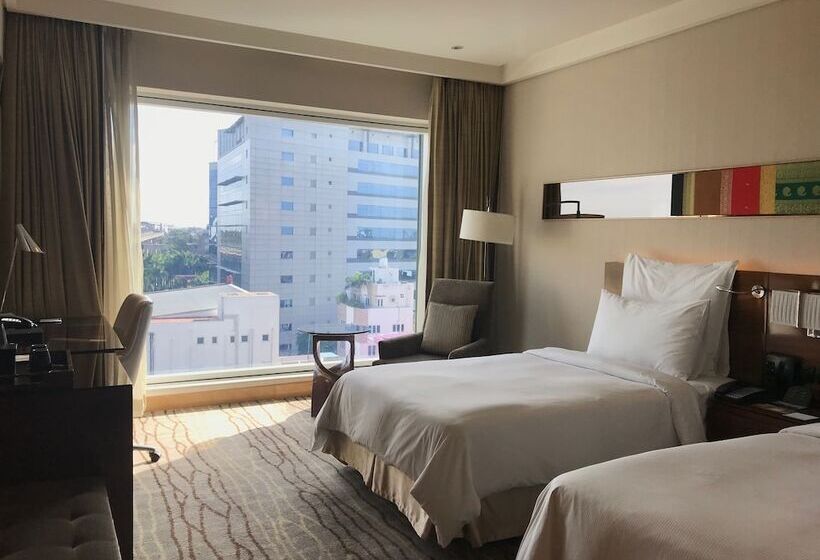 이그제큐티브 룸, Hilton Chennai