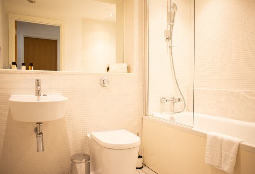 آپارتمان 1 خوابه, Spacious Serviced Apartments Canary Wharf