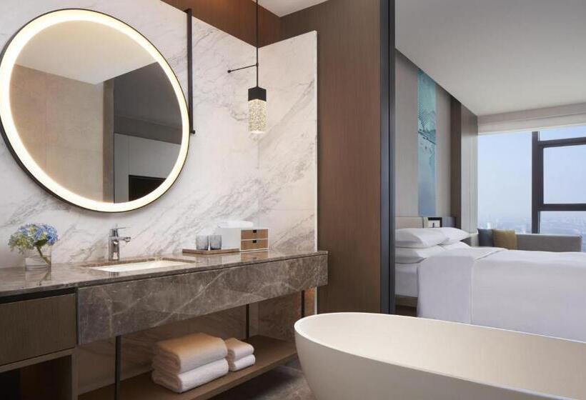 اتاق اجرایی با تخت بزرگ, Jinhua Marriott