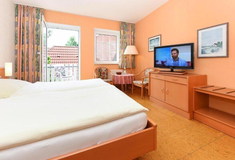 Номер Deluxe с Балконом, Pension Störtebeker