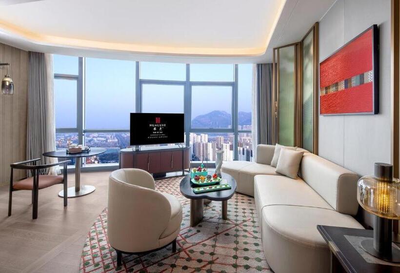 Люкс Кровать Кинг, Hualuxe Hotels And Resorts Qingdao Licang, An Ihg