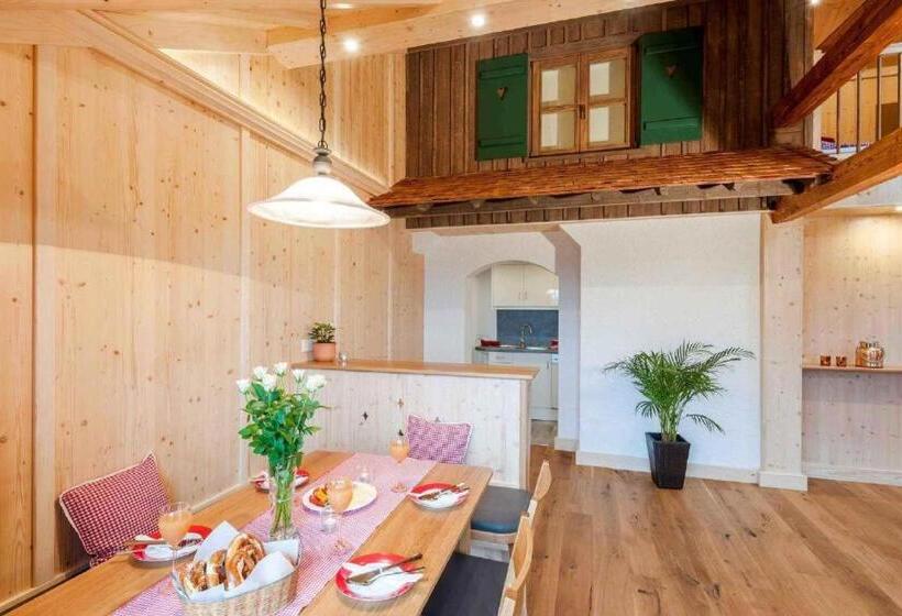 Апартаменты 1 Спальня с Балконом, Lamplhof