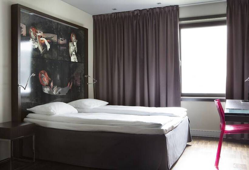 Номер Стандарт, Comfort Hotel Square
