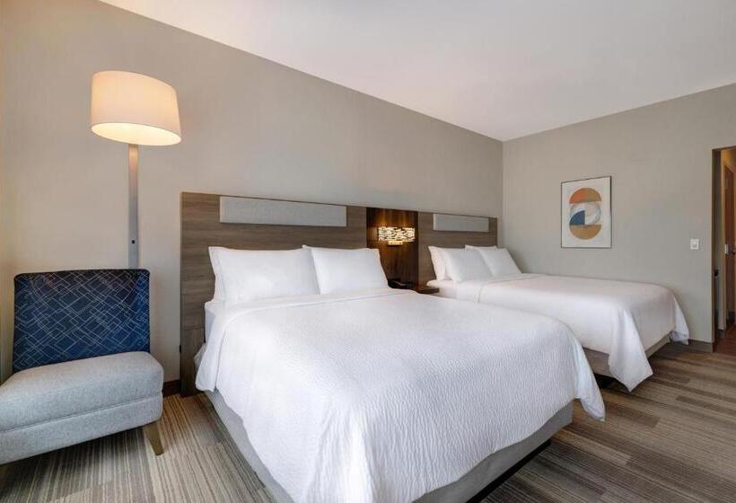 适合残疾人使用的标准间, Holiday Inn Express & Suites   Glendale Downtown