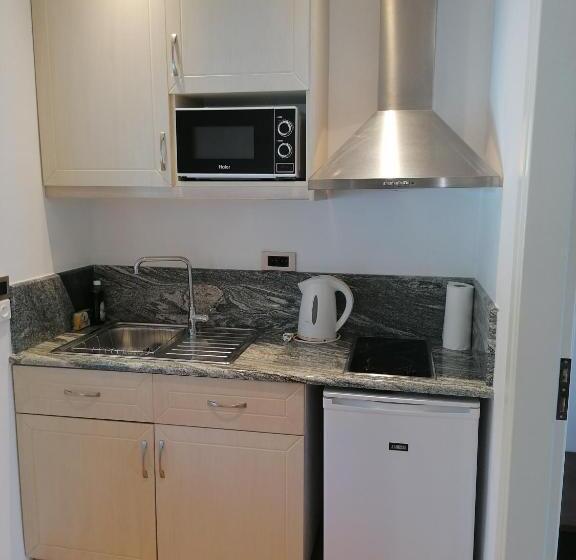 Апартаменты 1 Спальня, Magda S Hotel Apartments