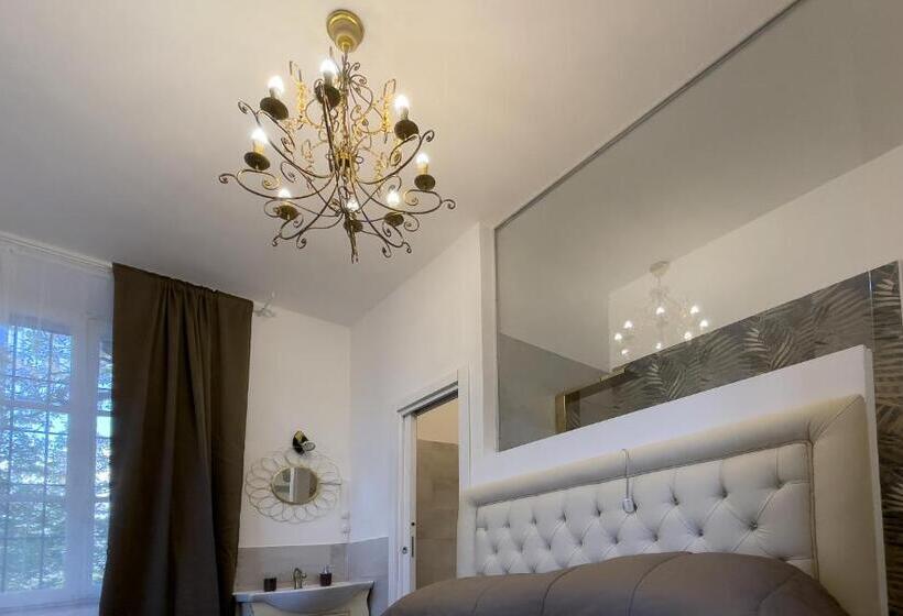 Люкс с гидромассажем, Notte Rosa Suites & Relax