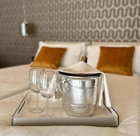 Четырехместный Номер Deluxe, Relais Limonaia   Suites & Garden Spa