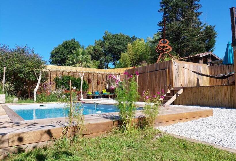 اتاق لوکس, La Villa Hossegor