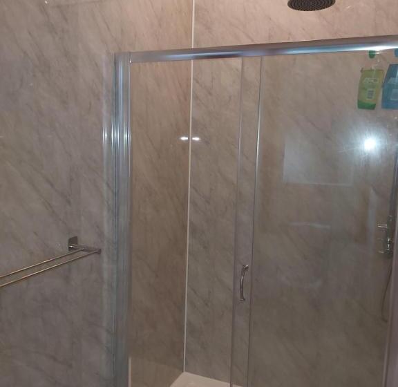 Номер Deluxe, Kirkhouse