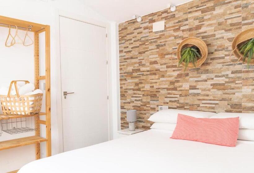 اتاق استاندارد با تراس, Picnic Dreams Boutique Hostel