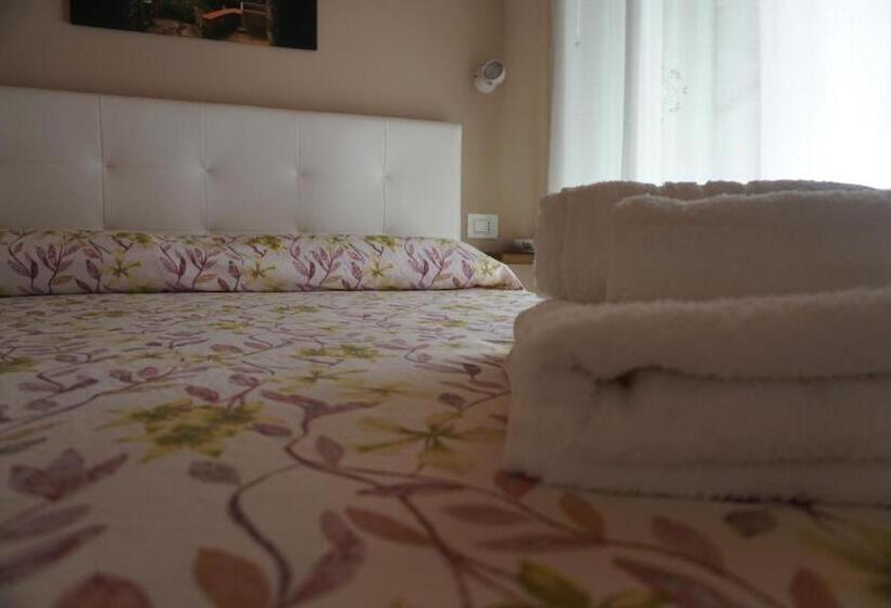 Четырехместный Номер Стандарт, B&b Ondes