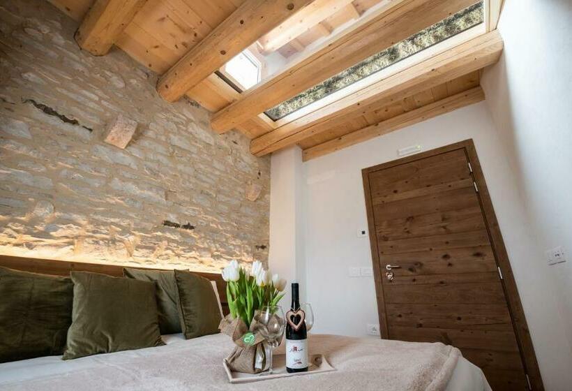 Номер Deluxe, Antico Borgo Brunelli