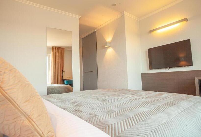 Номер Deluxe, Monaco Zeebrugge Beach