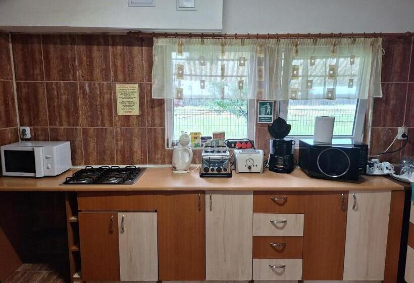 Номер Стандарт Трехместный, Natural Balkanic Selfcheckin Self Catering