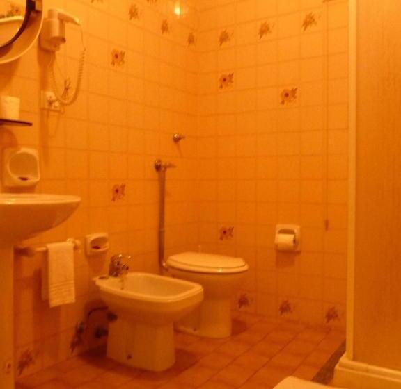 اتاق استاندارد سه نفره, Agathae Hotel & Residence