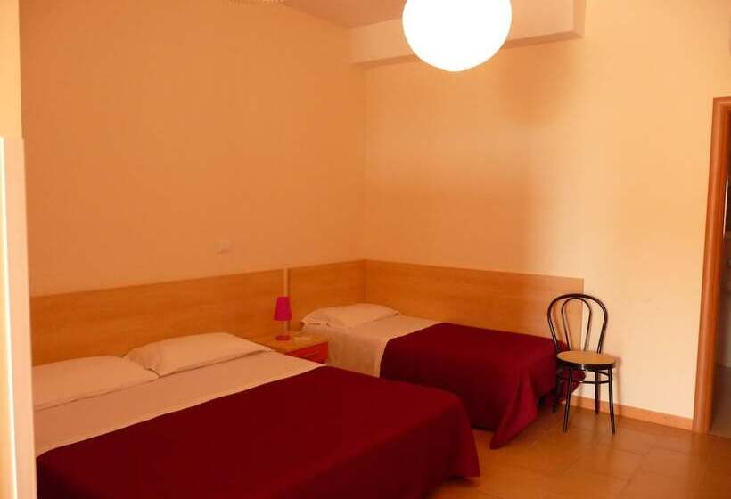 غرفة قياسية ثلاثية, Agathae Hotel & Residence