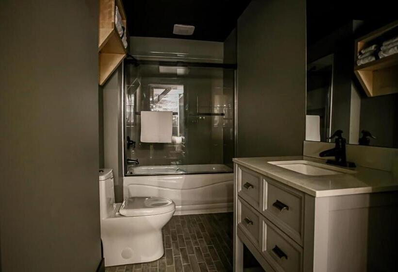 スタンダード4人部屋, La Suite Hébergements