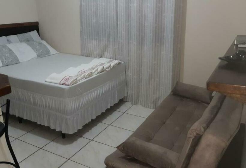 패밀리 룸, Hostel Castelo Ltda