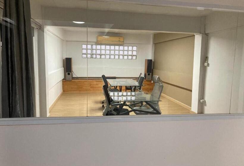 Номер Стандарт с Террасой, Moocoworking