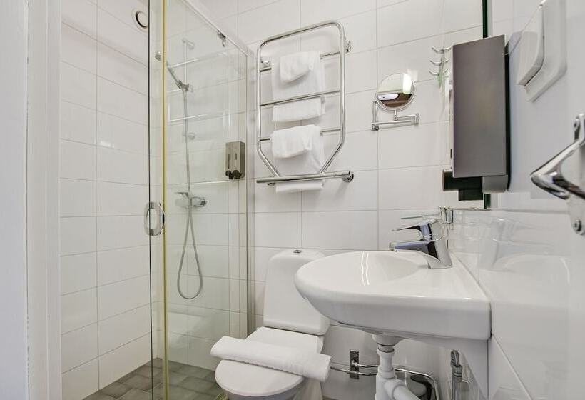 스탠다드 룸, First Hotel Brommaplan
