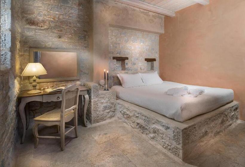 Номер Executive, Petra & Fos Boutique Hotel & Spa