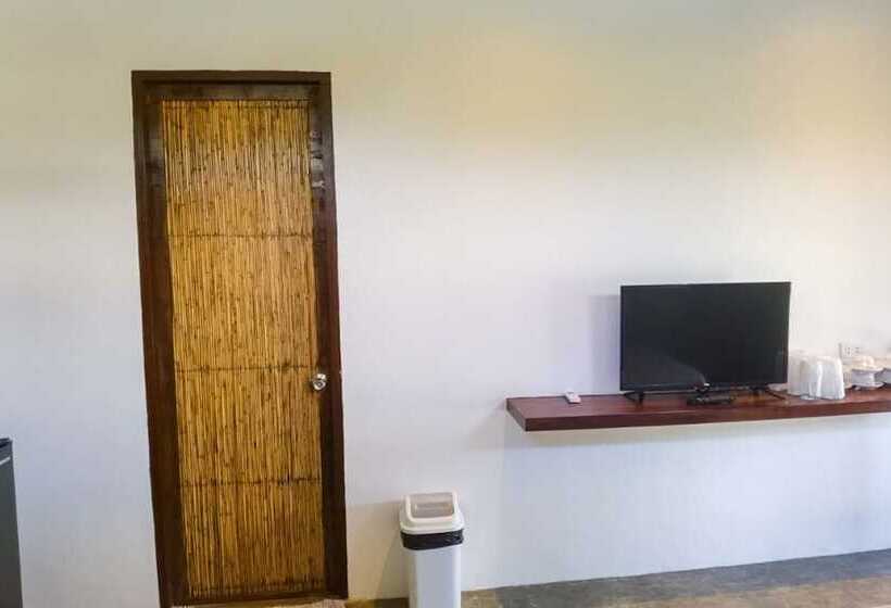 اتاق استاندارد, Ikani Surf Resort