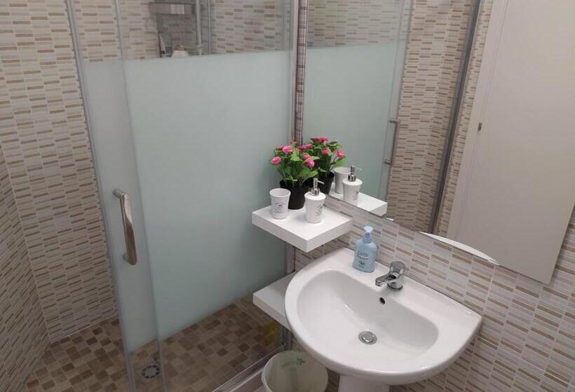 سوییت جونیور با بالکن, Maison Floria Locazione Turistica