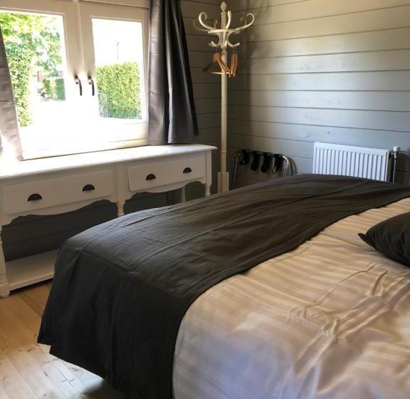 Шале 1 Спальня, Bed & Breakfast Zevenhuizen