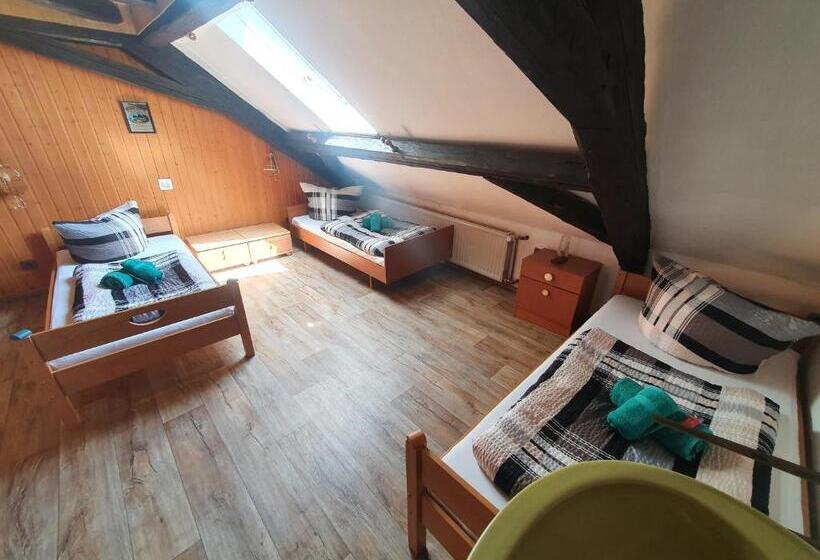 Апартаменты 3 Спальни, Gästehaus Weißes Lamm   Monteurzimmer