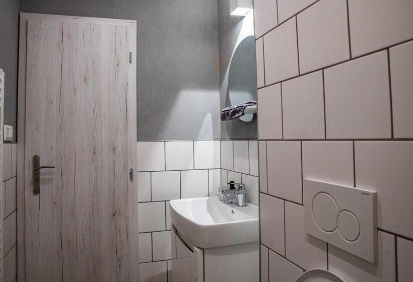 Номер Стандарт, K House