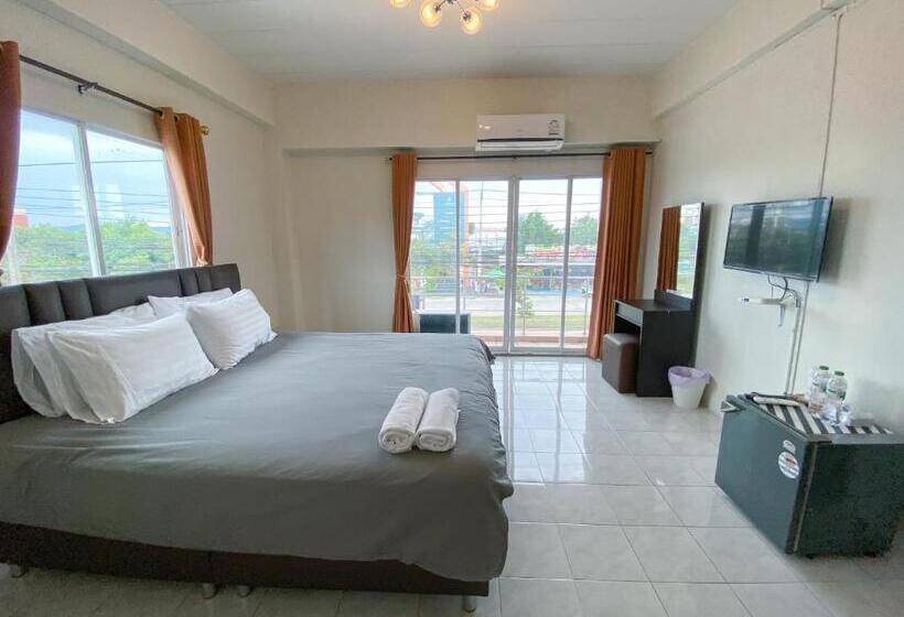 اتاق استاندارد با تخت بزرگ, Uh Hostel