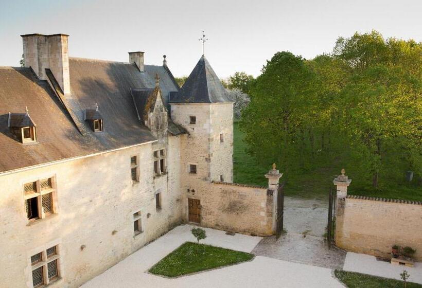 家庭间, Château De Bois Charmant
