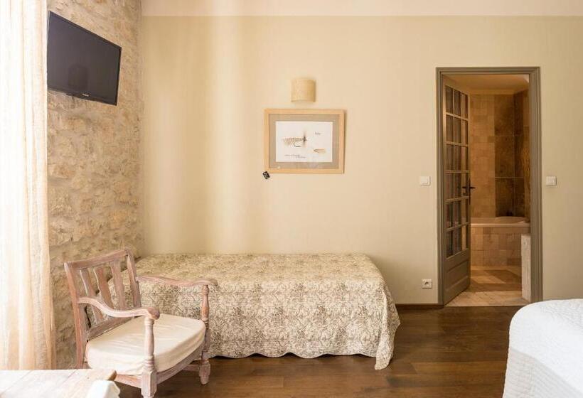带大床的标准间, Hôtel Mas Vidau Porte Des Alpilles