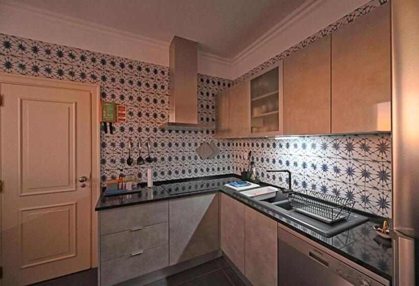 Апартаменты 2 Спальни, Matriz Guest House