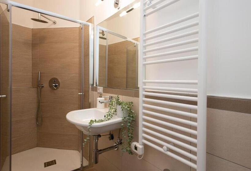 اتاق استاندارد چهار تخته, Villa Le Murelle