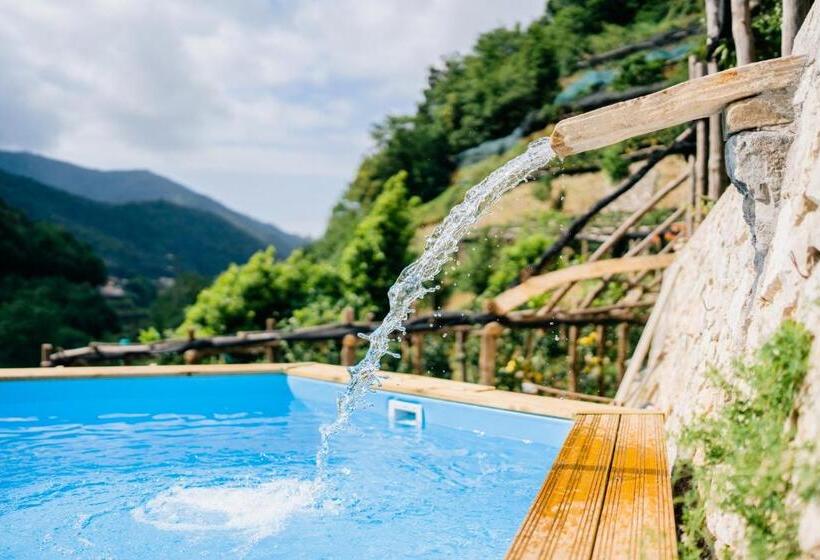 اتاق استاندارد چهار تخته, Villa Le Murelle