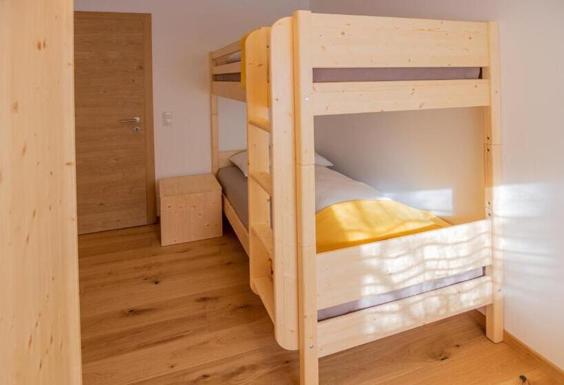 Семейный Номер, B&b Frühlingsheim