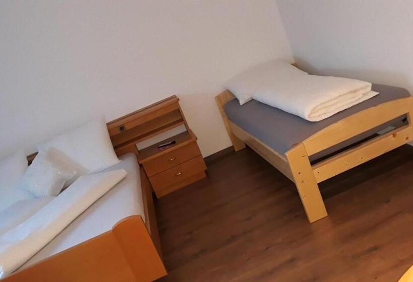 低层单卧公寓, B&b Frühlingsheim