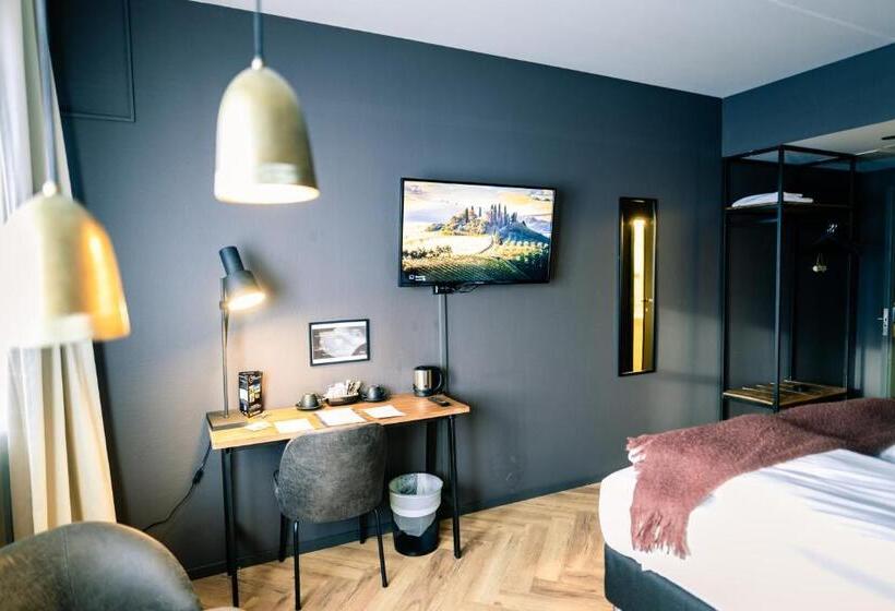 Номер Стандарт, Canyon Hotell