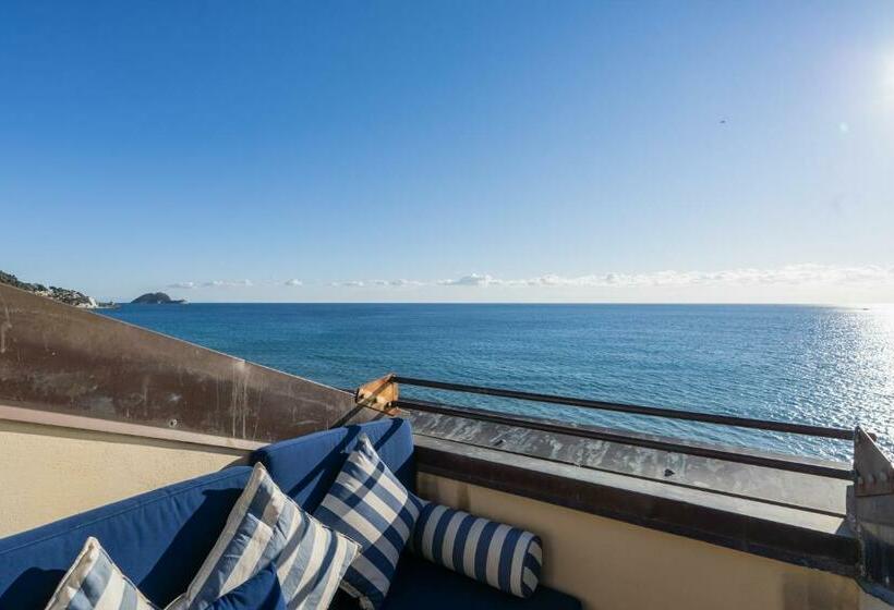Пентхаус Люкс, Grand Hotel Alassio Beach & Spa Resort